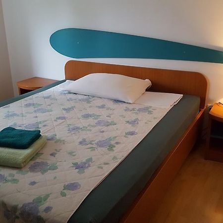 Guesthouse Koprivec Ljubljana Bagian luar foto